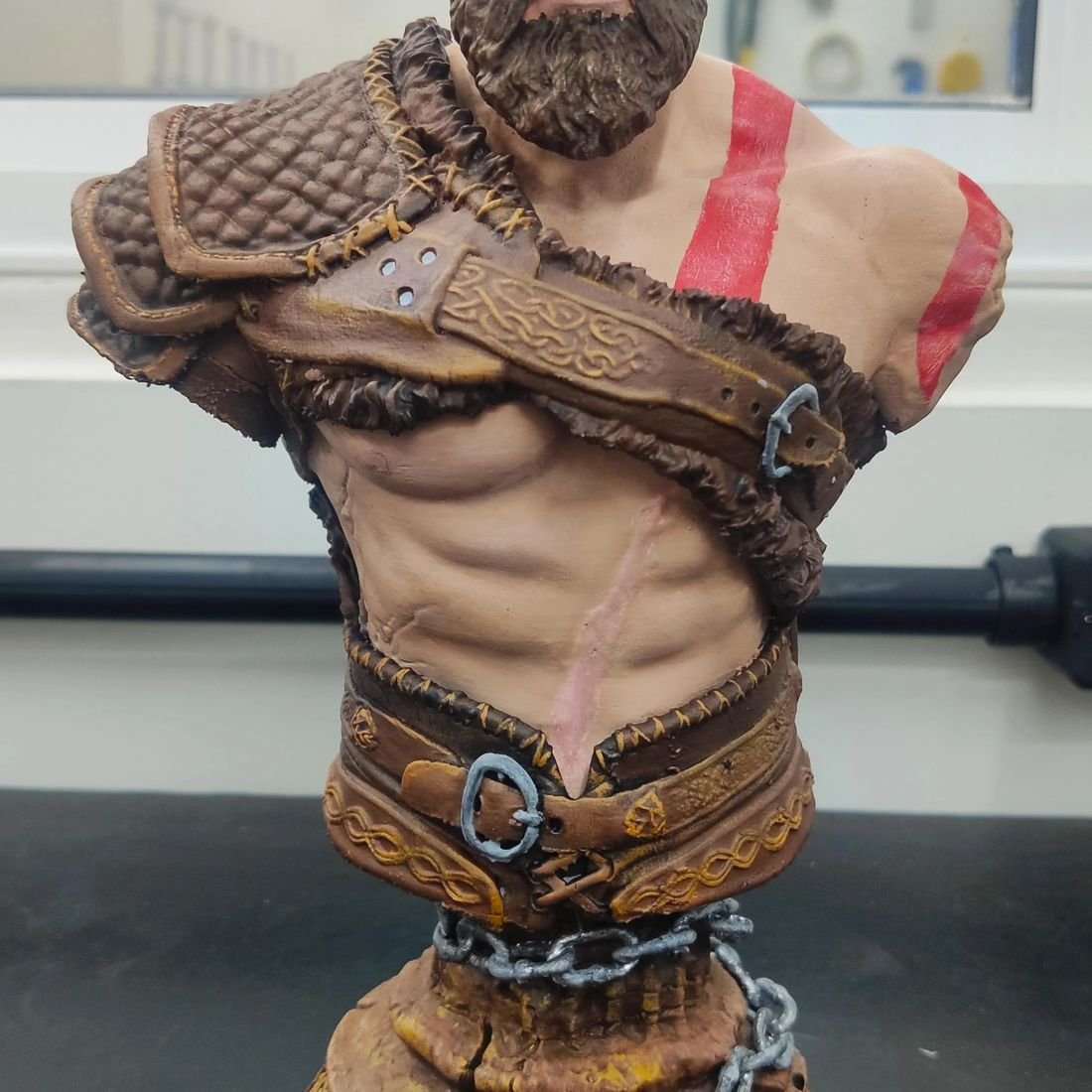 3D printed piece by WePrint3D - Detail bust - textured armour - hand-painted weathering
