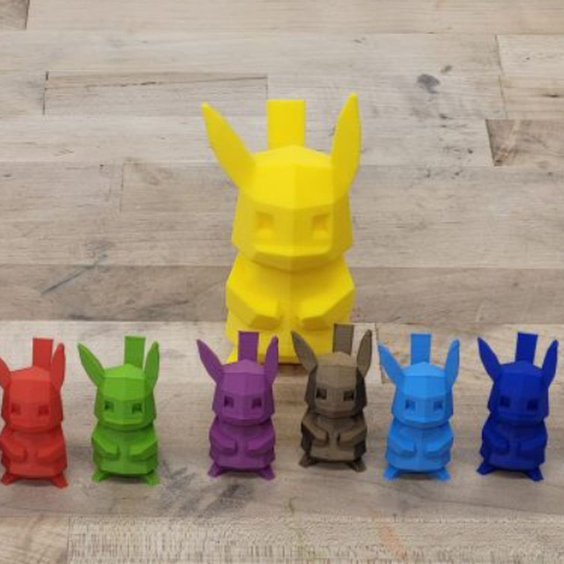 3D printed piece by WePrint3D - Low-poly set - full colour range - two sizes